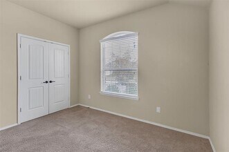 374 Coral Vine Ln in Burleson, TX - Building Photo - Building Photo