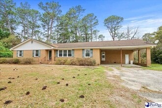 2223 Camlin Ln in Florence, SC - Foto de edificio - Building Photo