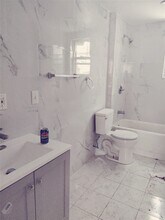 74-76 Floral Ave-Unit -Apt 3 in Johnson City, NY - Building Photo - Building Photo
