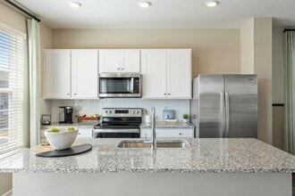 The Meadows at Berkeley Ridge in Martinsburg, WV - Foto de edificio - Building Photo