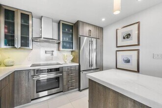 545 S Fort Lauderdale Beach Blvd in Fort Lauderdale, FL - Building Photo - Building Photo