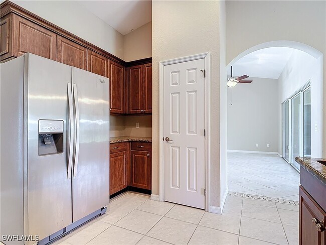 property at 1726 Trafalgar Pkwy