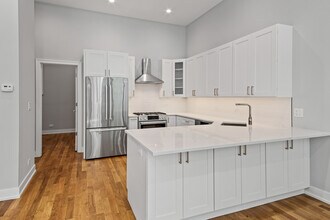 1349 N Noble St in Chicago, IL - Building Photo - Building Photo