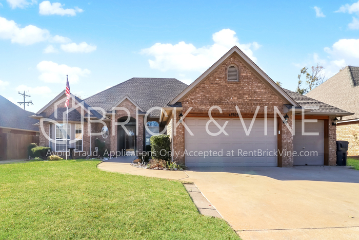 15709 Allegheny Dr in Edmond, OK - Building Photo