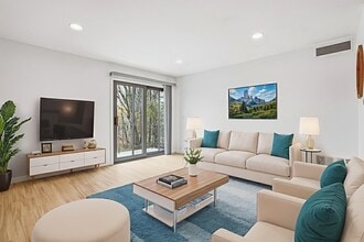 59 School St in Northborough, MA - Building Photo - Building Photo