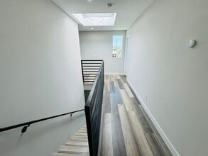 1301 N Kingsley Dr in Los Angeles, CA - Building Photo - Building Photo