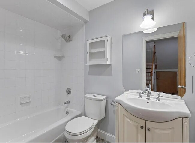 873 Harrison Ave, Unit 873 in Boston, MA - Building Photo - Building Photo