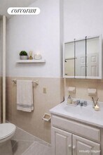 306 W 51st St in New York, NY - Building Photo - Building Photo