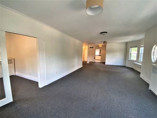 378 Massachusetts Ave, Unit 2 in Arlington, MA - Building Photo - Building Photo