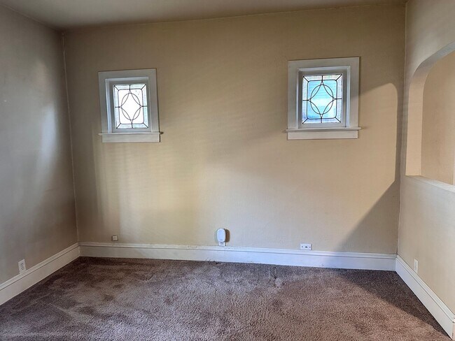 818 S Lincoln Pl in Spokane, WA - Building Photo - Building Photo