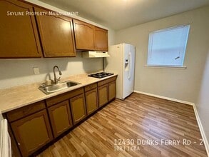 12430 Dunks Ferry Rd in Philadelphia, PA - Building Photo - Building Photo
