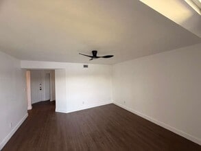 788 NW 92nd Ave, Unit 788 in Plantation, FL - Foto de edificio - Building Photo