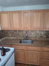 6941 Dartmouth Ave N in St. Petersburg, FL - Foto de edificio - Building Photo