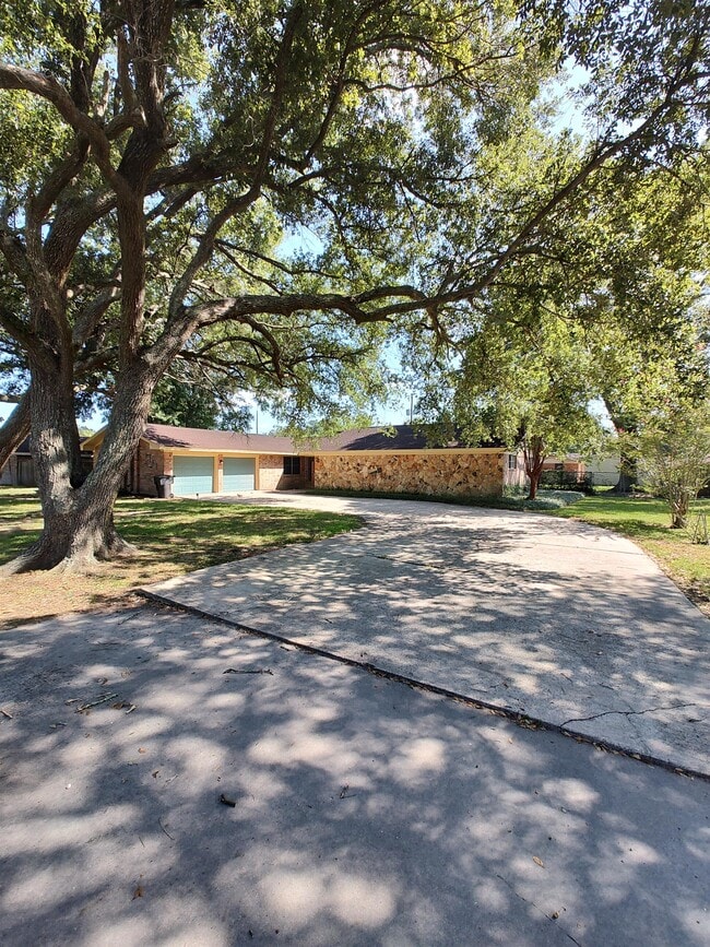 property at 1717 29th St