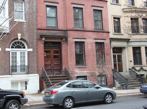 313 State St in Albany, NY - Foto de edificio - Building Photo