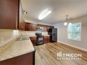 239 Morning Dew Dr in Concord, NC - Foto de edificio - Building Photo