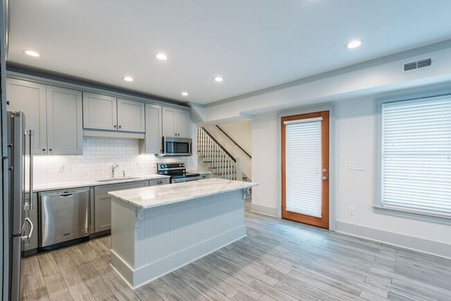 10 Orrs Ct in Charleston, SC - Building Photo - Building Photo