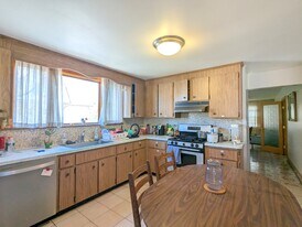 71 Pennsylvania Ave, Unit 2 in Somerville, MA - Building Photo