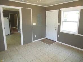 2705 Village Green Ln in Macon, GA - Building Photo - Building Photo