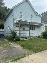 33 Cherry St in Johnson City, NY - Building Photo