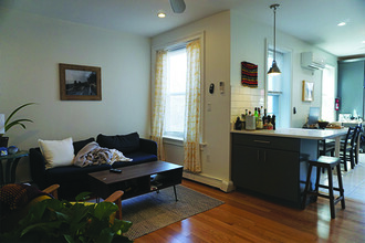 27 Lambert St, Unit 2L in Cambridge, MA - Foto de edificio - Building Photo
