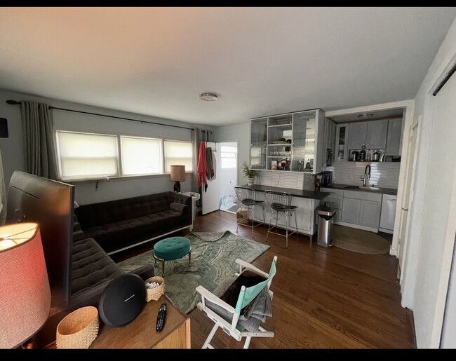 304 Lincoln Blvd in Long Beach, NY - Building Photo - Building Photo