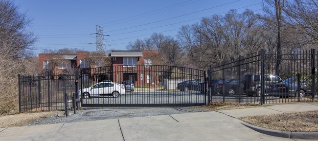 15th Street Apartments in Charlotte, NC - Foto de edificio - Building Photo