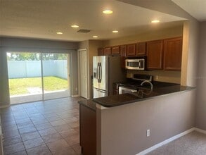 8529 Deer Chase Dr in Riverview, FL - Building Photo - Building Photo