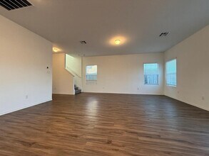 237 Majestic Cedar Dr in Liberty Hill, TX - Building Photo - Building Photo