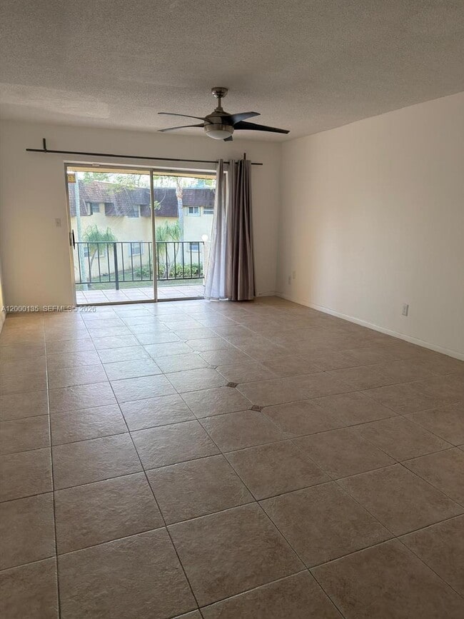 9108 SW 137th Ter in Miami, FL - Building Photo - Building Photo