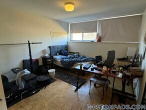 125 Chiswick Rd, Unit 511 in Boston, MA - Building Photo - Building Photo