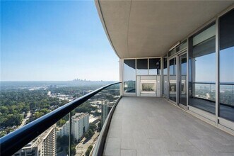 3344 Peachtree Rd NE in Atlanta, GA - Building Photo - Building Photo