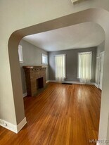 113 Greenwood Pl in Buffalo, NY - Building Photo