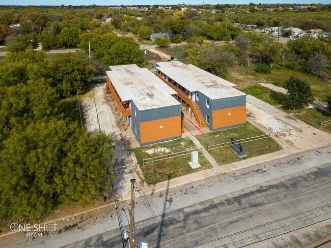 property at 526 E N 7th St