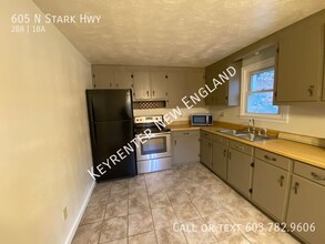 605 N Stark Hwy in Weare, NH - Building Photo - Building Photo