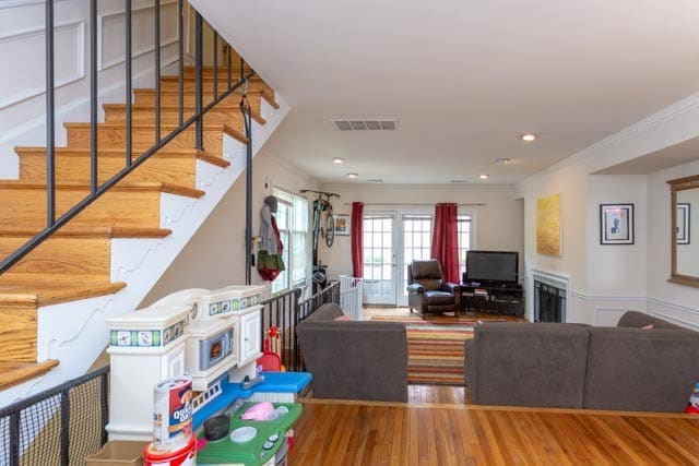 property at 1776 Lanier Pl NW