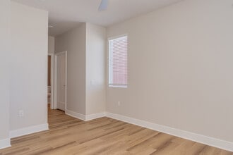 Summerwell Peoria Place in Peoria, AZ - Foto de edificio - Interior Photo