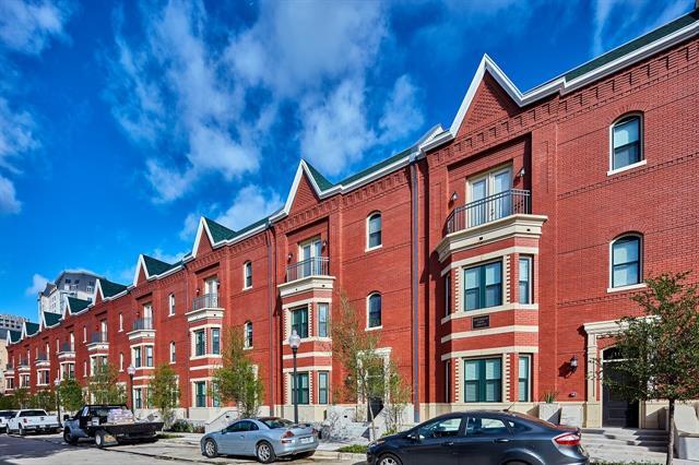 2500 State St in Dallas, TX - Building Photo