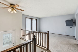 13210 Schirra St in Omaha, NE - Building Photo - Building Photo