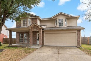 3505 Stonegate Cir in Pearland, TX - Building Photo