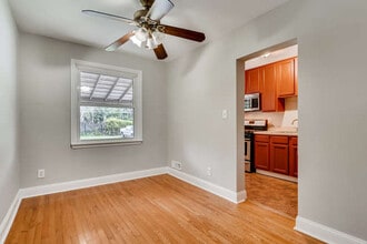 902 Middlesex Rd in Essex, MD - Building Photo - Building Photo