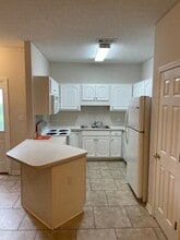 7251 Grimms Landing in Navarre, FL - Building Photo - Building Photo