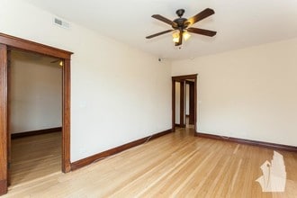 1436 W Addison St in Chicago, IL - Building Photo - Building Photo