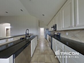 6349 Apalachee Trail in Fort Worth, TX - Building Photo - Building Photo