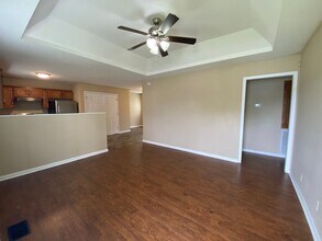 1018 Poppy Seed Dr in Oak Grove, KY - Building Photo - Building Photo