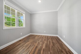 3966 Mountain Vista Rd in Knoxville, TN - Building Photo - Building Photo