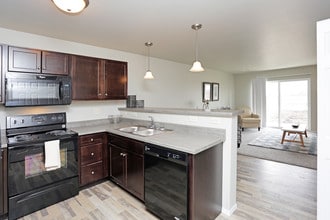 Thelin Center in Sioux Falls, SD - Building Photo - Interior Photo