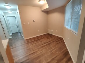 137 W 600 N in Tooele, UT - Building Photo - Building Photo