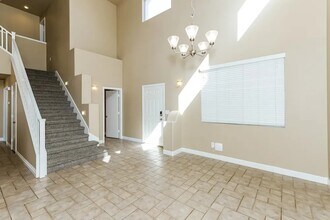 1284 Dove Tree Ct in Henderson, NV - Building Photo - Building Photo