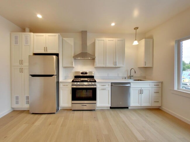 property at 1140 AB Chula Vista Ave